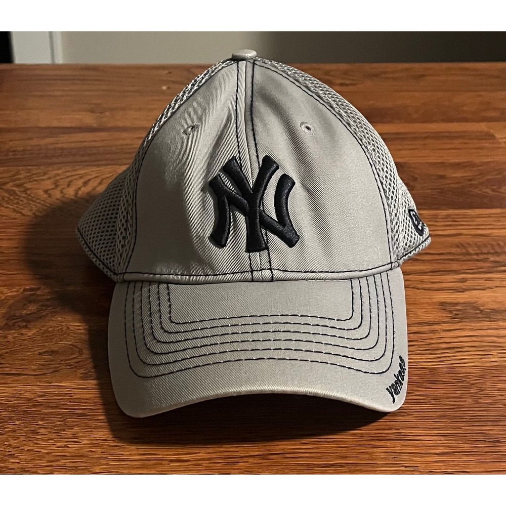 New Era New York Yankees MLB Trucker Hat Grey Blue Mesh Snapback Cap Baseball